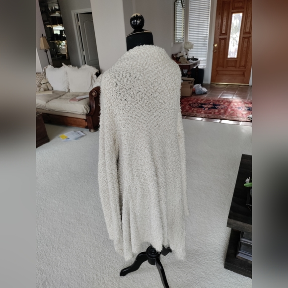 Sweater Coat Cozy Cover nwot - Picture 4 of 4